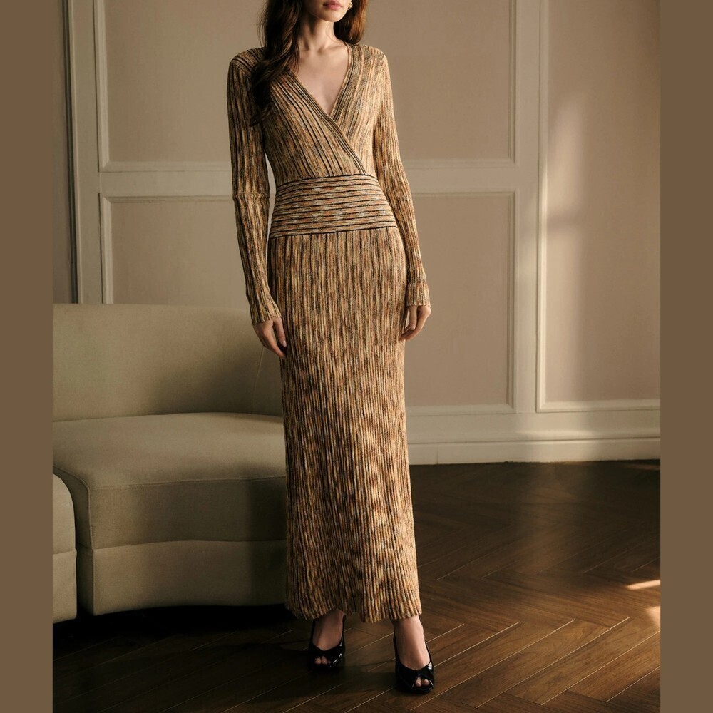 Space-Dyed Ribbed Knit Sweater Maxi Dress with Surplice V Neck - Picture 5 of 9